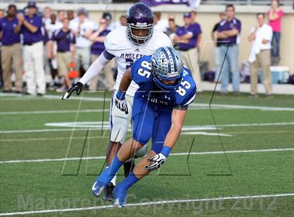 Thumbnail 2 in Angleton vs. Georgetown (UIL 4A Division 1 Regional Playoff) photogallery.