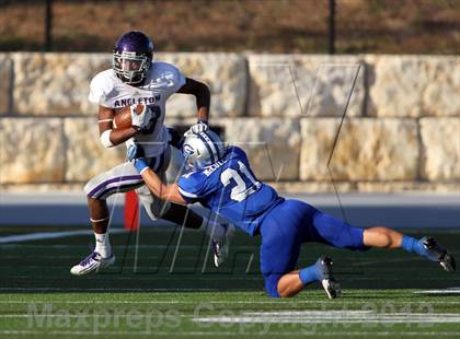 Thumbnail 1 in Angleton vs. Georgetown (UIL 4A Division 1 Regional Playoff) photogallery.