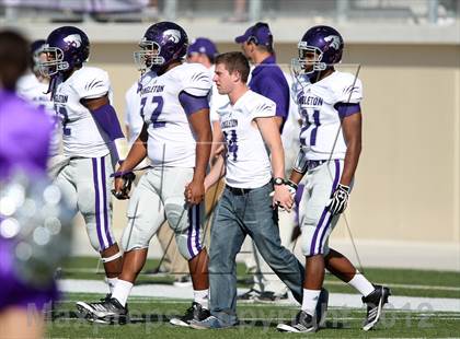 Thumbnail 1 in Angleton vs. Georgetown (UIL 4A Division 1 Regional Playoff) photogallery.