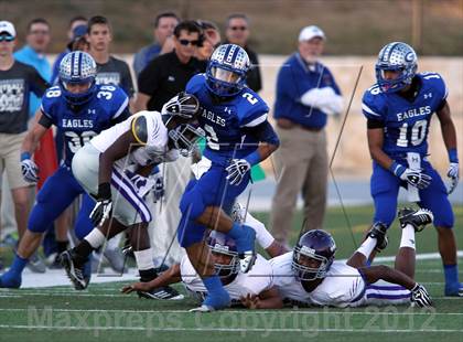 Thumbnail 2 in Angleton vs. Georgetown (UIL 4A Division 1 Regional Playoff) photogallery.