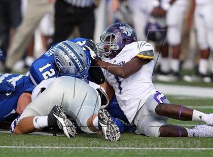 Thumbnail 3 in Angleton vs. Georgetown (UIL 4A Division 1 Regional Playoff) photogallery.
