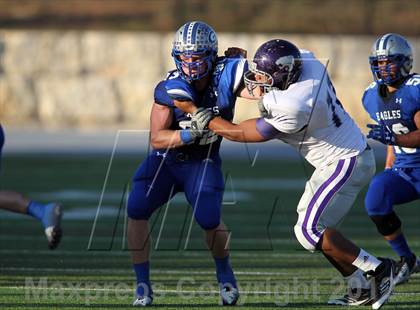 Thumbnail 2 in Angleton vs. Georgetown (UIL 4A Division 1 Regional Playoff) photogallery.