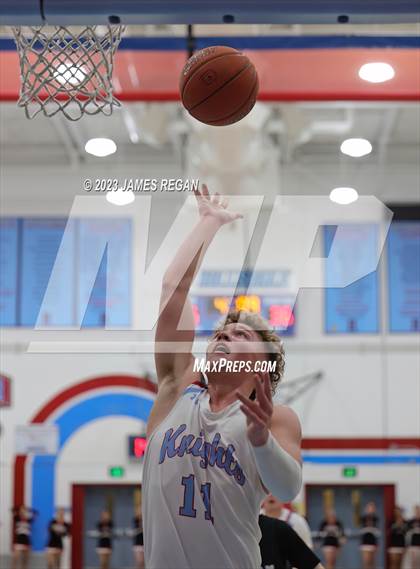 Thumbnail 2 in Aragon @ Hillsdale photogallery.