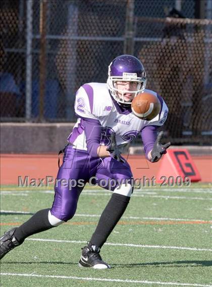 Thumbnail 2 in Curtis vs. Tottenville (PSAL Championship Division Final) photogallery.