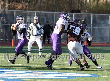 Thumbnail 2 in Curtis vs. Tottenville (PSAL Championship Division Final) photogallery.
