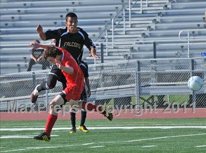 Thumbnail 3 in Sacramento Country Day vs Millennium (CIF SJS D7 Final) photogallery.