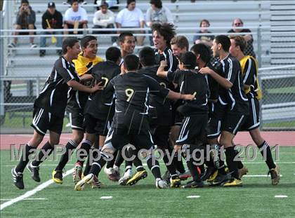 Thumbnail 2 in Sacramento Country Day vs Millennium (CIF SJS D7 Final) photogallery.