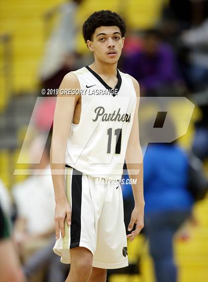 Thumbnail 3 in Carroll vs Fossil Ridge photogallery.