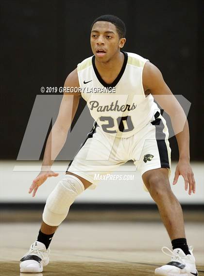 Thumbnail 2 in Carroll vs Fossil Ridge photogallery.