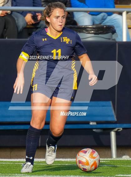 Thumbnail 3 in Midlothian vs Highland Park (Dallas) photogallery.