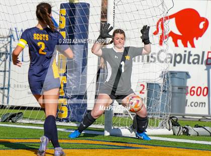 Thumbnail 1 in Midlothian vs Highland Park (Dallas) photogallery.