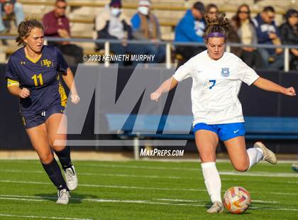 Thumbnail 3 in Midlothian vs Highland Park (Dallas) photogallery.