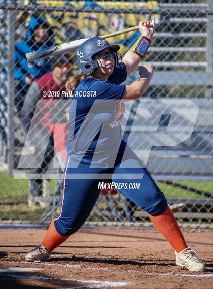 Thumbnail 1 in Legacy vs Lincoln (MLK Tournament) photogallery.