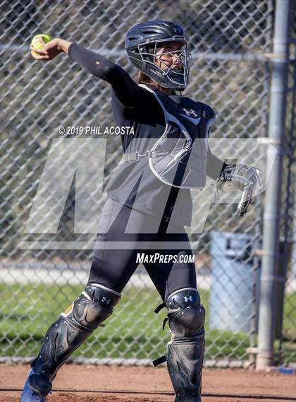 Thumbnail 1 in Legacy vs Lincoln (MLK Tournament) photogallery.