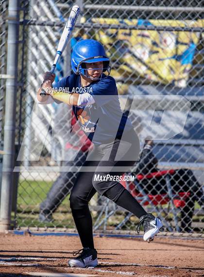 Thumbnail 2 in Legacy vs Lincoln (MLK Tournament) photogallery.