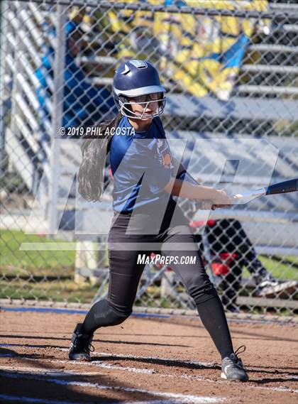 Thumbnail 3 in Legacy vs Lincoln (MLK Tournament) photogallery.