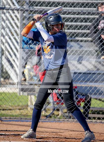 Thumbnail 1 in Legacy vs Lincoln (MLK Tournament) photogallery.