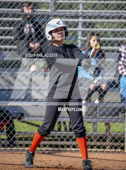 Thumbnail 2 in Legacy vs Lincoln (MLK Tournament) photogallery.