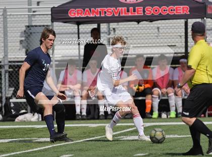 Thumbnail 2 in Juan Diego Catholic vs. Grantsville (UHSAA 3A Round 2) photogallery.