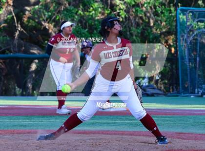 Thumbnail 3 in Oaks Christian vs Simi Valley photogallery.
