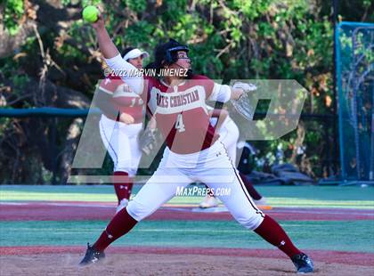 Thumbnail 2 in Oaks Christian vs Simi Valley photogallery.