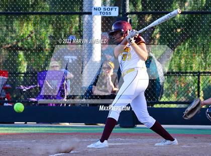 Thumbnail 2 in Oaks Christian vs Simi Valley photogallery.