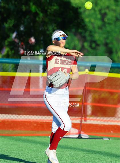 Thumbnail 3 in Oaks Christian vs Simi Valley photogallery.