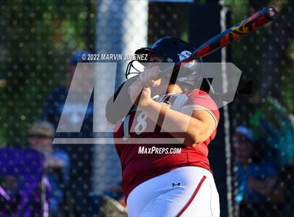 Thumbnail 3 in Oaks Christian vs Simi Valley photogallery.