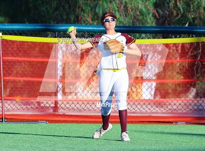 Thumbnail 2 in Oaks Christian vs Simi Valley photogallery.