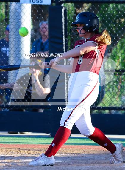 Thumbnail 3 in Oaks Christian vs Simi Valley photogallery.