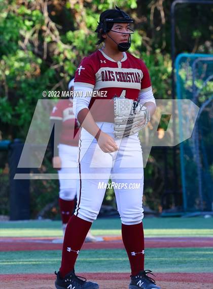 Thumbnail 1 in Oaks Christian vs Simi Valley photogallery.