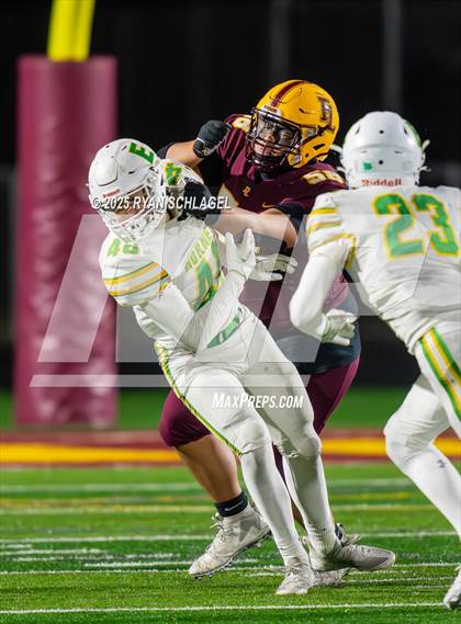 Thumbnail 2 in Edina @ Forest Lake (MSHSL 6A Round 2) photogallery.