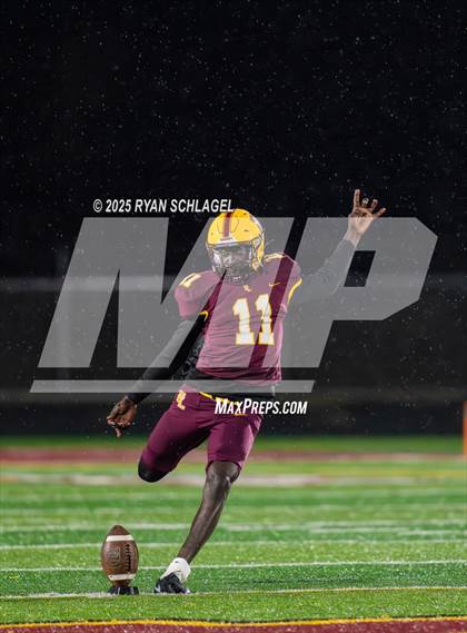 Thumbnail 1 in Edina @ Forest Lake (MSHSL 6A Round 2) photogallery.