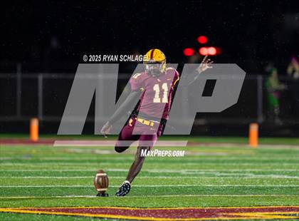 Thumbnail 3 in Edina @ Forest Lake (MSHSL 6A Round 2) photogallery.