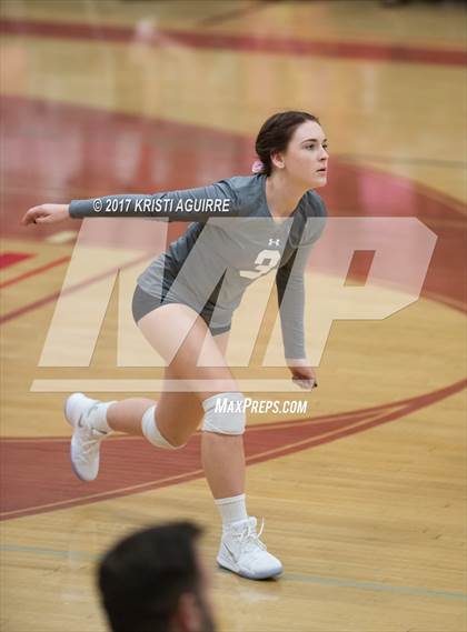Thumbnail 3 in Paloma Valley vs. Elsinore photogallery.