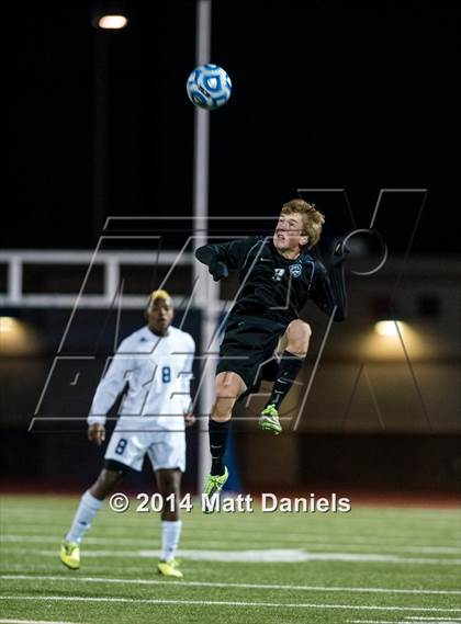 Thumbnail 2 in Air Academy vs. D'Evelyn (CHSAA 4A Semifinal) photogallery.