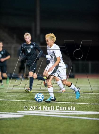 Thumbnail 2 in Air Academy vs. D'Evelyn (CHSAA 4A Semifinal) photogallery.