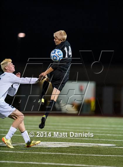 Thumbnail 3 in Air Academy vs. D'Evelyn (CHSAA 4A Semifinal) photogallery.