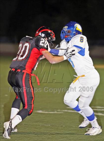 Thumbnail 3 in Verbum Dei @ Harvard-Westlake photogallery.