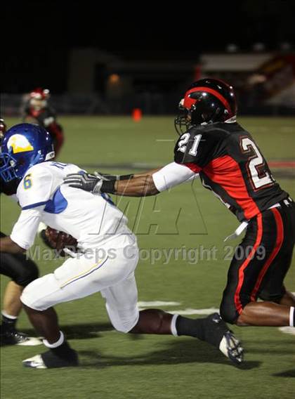 Thumbnail 2 in Verbum Dei @ Harvard-Westlake photogallery.