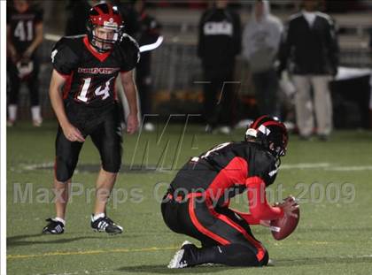 Thumbnail 2 in Verbum Dei @ Harvard-Westlake photogallery.