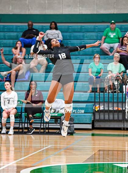 Thumbnail 1 in Brenham vs George Ranch photogallery.