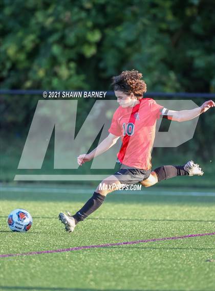 Thumbnail 3 in Guerin Catholic vs. Indianapolis Cardinal Ritter photogallery.