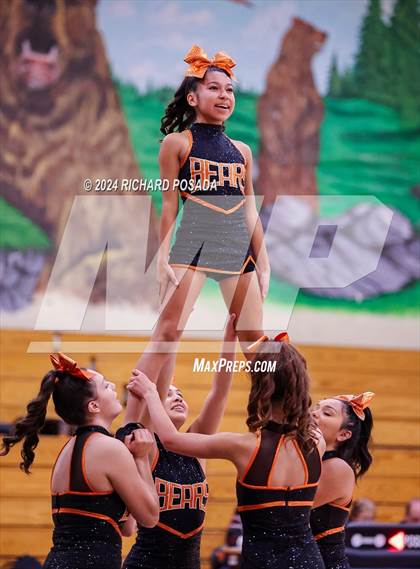 Thumbnail 1 in Hanford @ Selma photogallery.