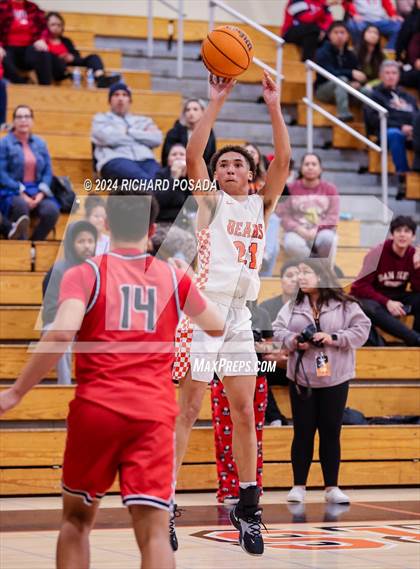 Thumbnail 2 in Hanford @ Selma photogallery.