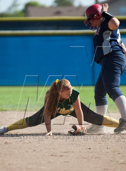 Thumbnail 3 in Hilmar @ Modesto Christian photogallery.