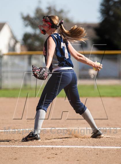 Thumbnail 3 in Hilmar @ Modesto Christian photogallery.