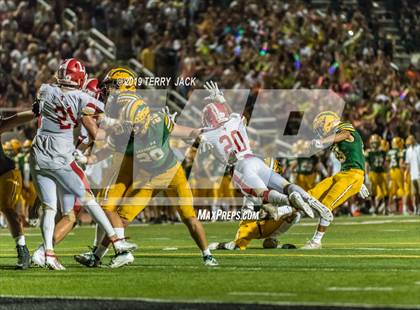 Thumbnail 1 in Edison vs. Orange Lutheran photogallery.