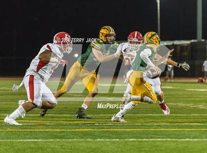 Thumbnail 1 in Edison vs. Orange Lutheran photogallery.