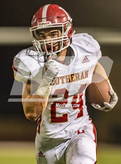Thumbnail 1 in Edison vs. Orange Lutheran photogallery.